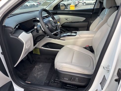 New 2024 Hyundai Tucson Limited image 15