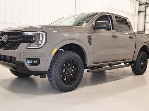 New 2025 Ford Ranger XLT image 4