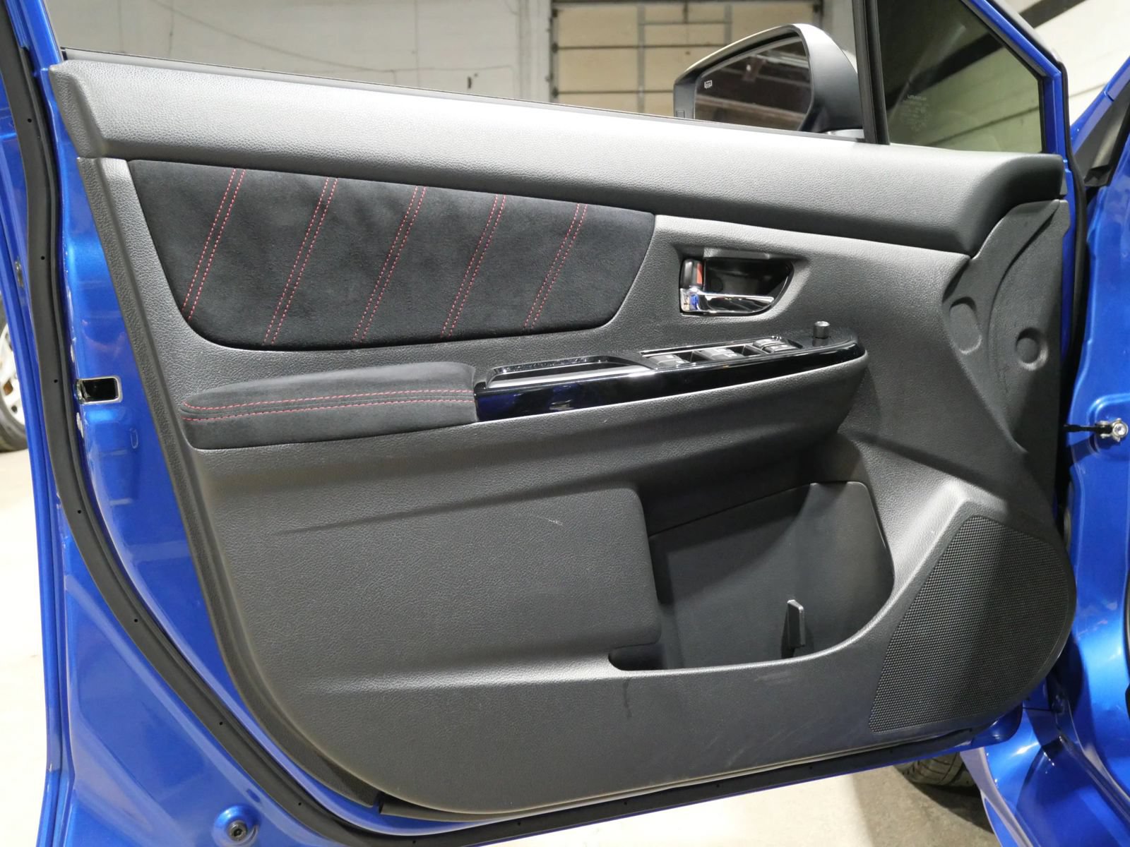 Used 2019 Subaru WRX STI AWD/4WD image 23