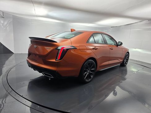 Used 2023 Cadillac CT4 Sport RWD image 4
