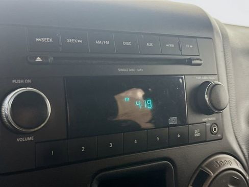 Used 2011 Jeep Wrangler Sport image 14