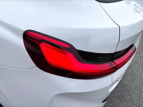 Certified 2025 BMW X4 xDrive30i AWD/4WD image 30