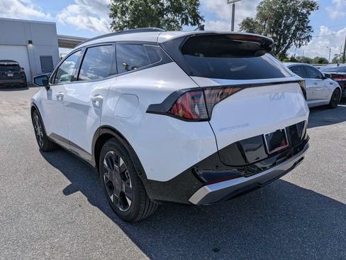Used 2026 Kia Sportage SX FWD image 5