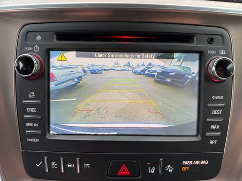 Used 2016 GMC Acadia Denali image 31