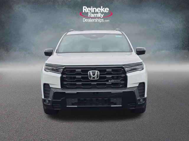 New 2026 Honda Pilot Black Edition image 2