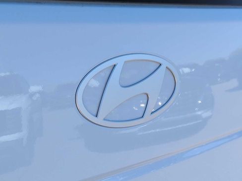 New 2026 Hyundai Santa Fe SE FWD image 12
