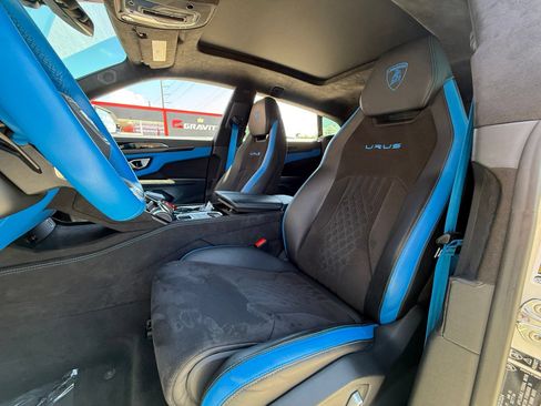 Used 2024 Lamborghini Urus S AWD/4WD image 20