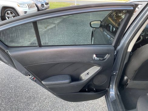 Used 2016 Kia Forte LX FWD image 22