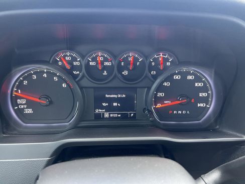 Used 2022 Chevrolet Silverado 1500 Custom image 18