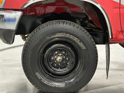 Used 1989 Toyota Pickup SR5 AWD/4WD image 19