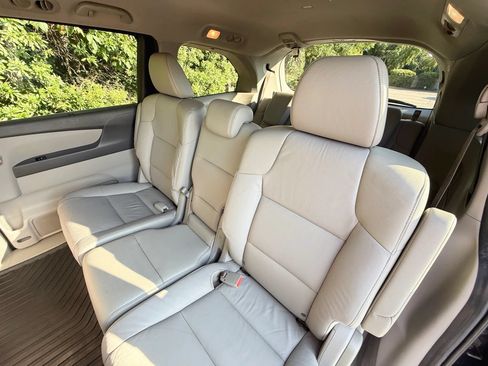 Used 2012 Honda Odyssey EX-L image 29