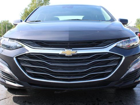 Used 2023 Chevrolet Malibu LT w/ Driver Confidence Package FWD image 2