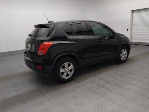 Used 2020 Chevrolet Trax LS FWD image 10