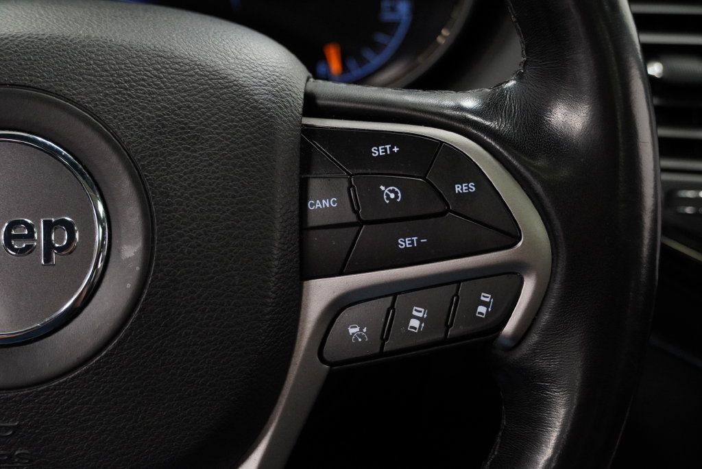 Used 2020 Jeep Grand Cherokee High Altitude AWD/4WD image 33