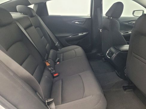 Used 2024 Chevrolet Malibu LT image 19