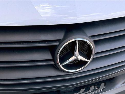 Used 2024 Mercedes-Benz Sprinter 3500 image 30
