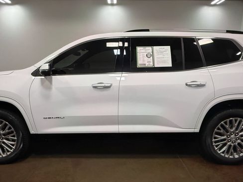 Used 2024 GMC Acadia Denali w/ LPO, Floor Liner Package FWD image 37