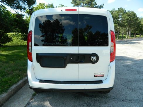 Used 2020 RAM ProMaster City Tradesman SLT FWD image 8