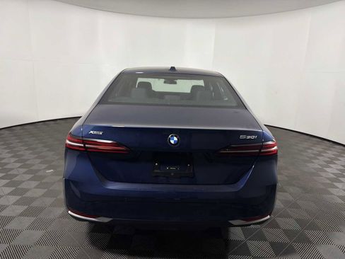 New 2026 BMW 530i xDrive w/ Premium Package image 2