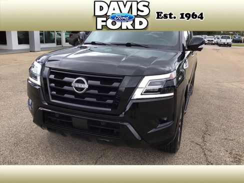 Used 2023 Nissan Armada SL w/ Midnight Edition Package RWD image 4