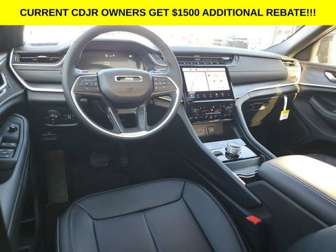 New 2025 Jeep Grand Cherokee L Limited image 5