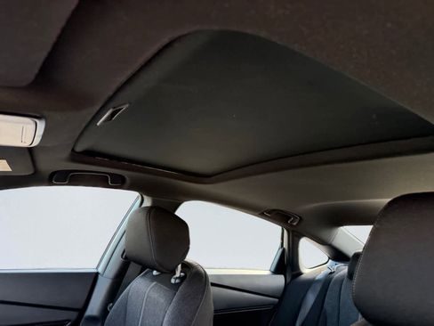 Used 2024 Honda Accord Sport image 13