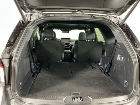 Used 2026 Ford Explorer ST-Line w/ ST-Line Street Pack AWD/4WD image 34