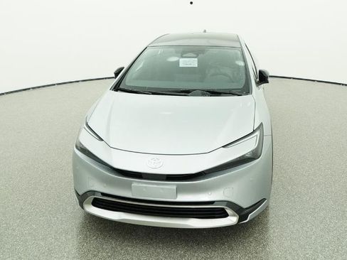 New 2026 Toyota Prius Plug-In Hybrid FWD image 41