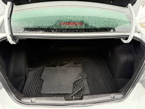 Used 2016 Chevrolet Cruze LT image 23