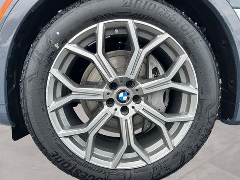 New 2026 BMW X7 xDrive40i w/ Dynamic Handling Package image 14