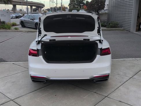 Used 2024 Audi A5 2.0T Prestige image 11