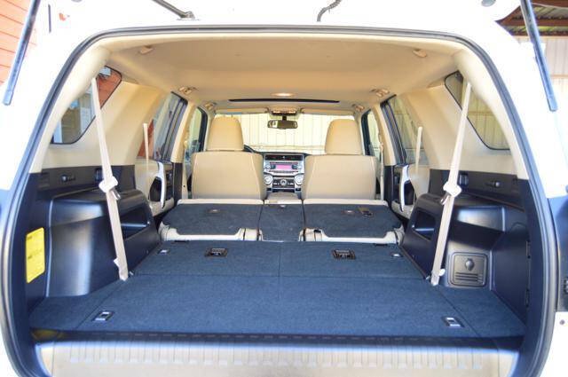 Used 2011 Toyota 4Runner SR5 AWD/4WD image 41