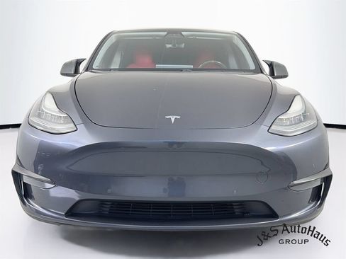 Used 2021 Tesla Model Y Performance AWD/4WD image 2