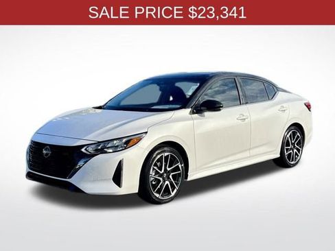 New 2025 Nissan Sentra SR image 7