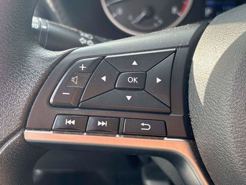 Used 2022 Nissan Sentra S image 21