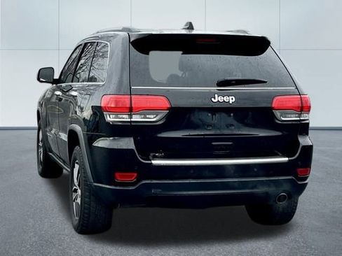 Used 2017 Jeep Grand Cherokee Limited image 13