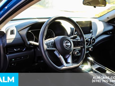 Used 2024 Nissan Sentra SV FWD image 20