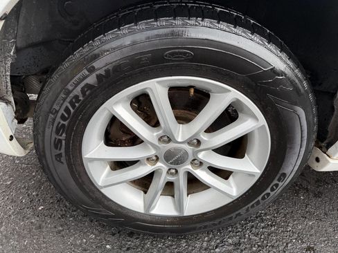 Used 2015 Dodge Grand Caravan SXT w/ Security Group image 11