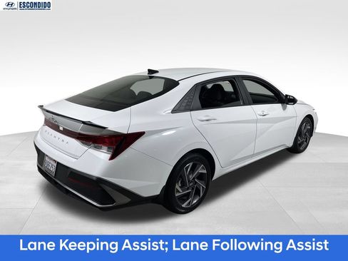 Certified 2025 Hyundai Elantra Sport FWD image 5