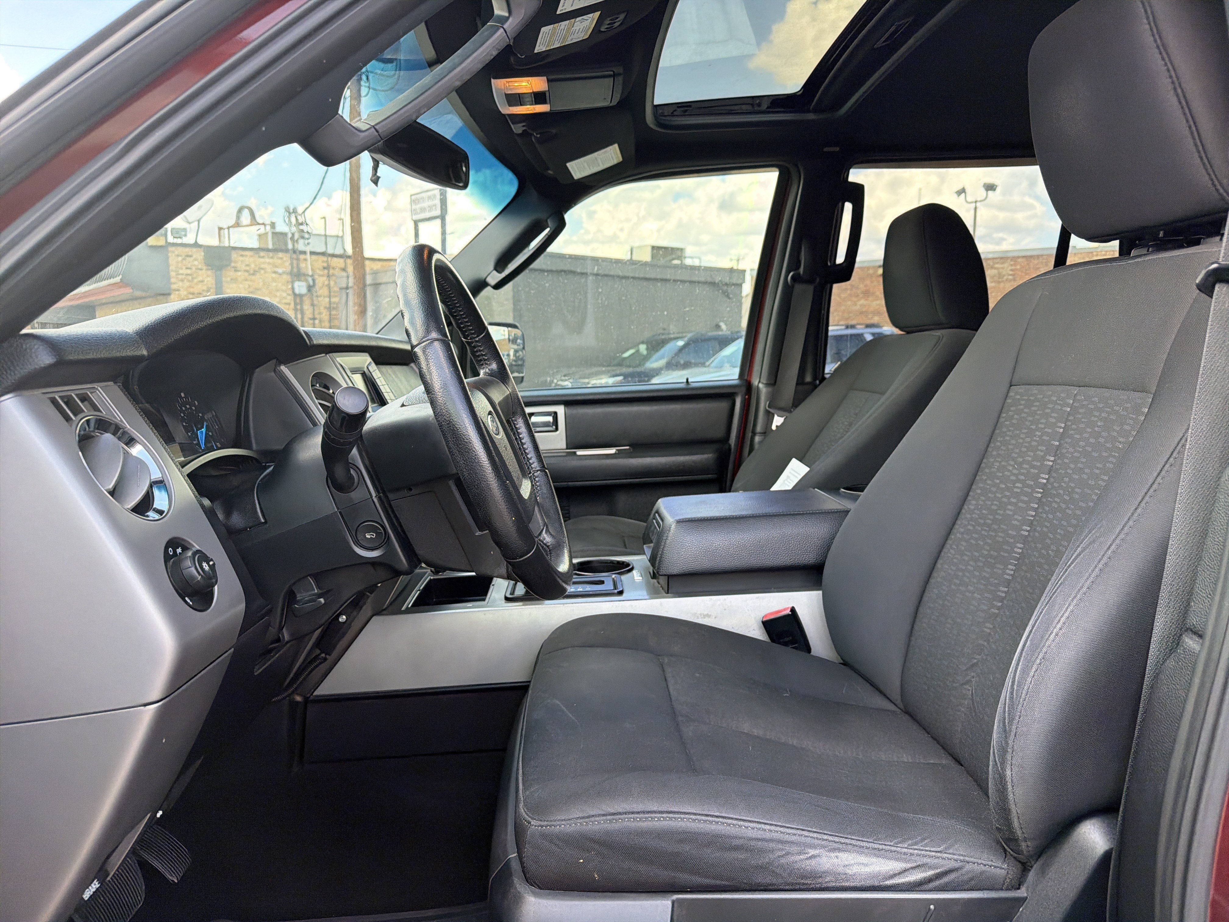 Used 2017 Ford Expedition EL XLT RWD image 21