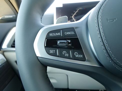 New 2026 BMW X6 xDrive40i w/ Executive Package image 22