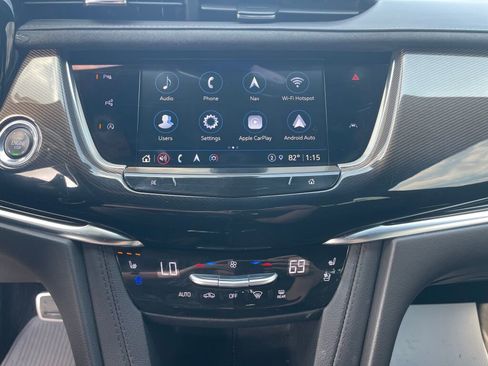 Used 2024 Cadillac XT6 Sport w/ Platinum Package image 12