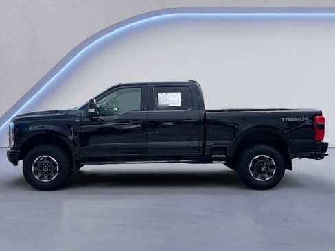 Used 2024 Ford F250 Lariat w/ Lariat Ultimate Package AWD/4WD image 6