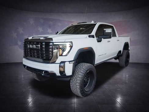 Used 2024 GMC Sierra 2500 Denali Ultimate AWD/4WD image 31