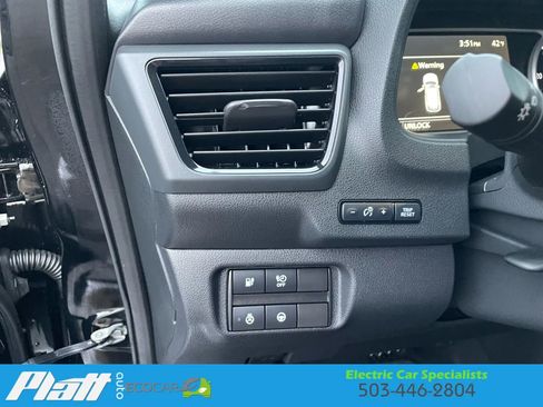 Used 2023 Nissan Leaf SV Plus image 24