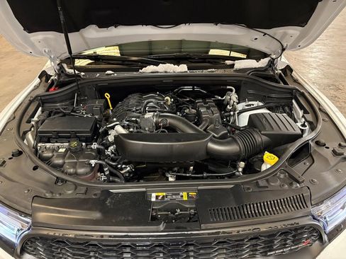 Used 2025 Dodge Durango GT AWD/4WD image 13