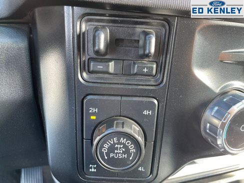 Used 2024 Ford F350 Platinum w/ Tremor Off-Road Package image 16