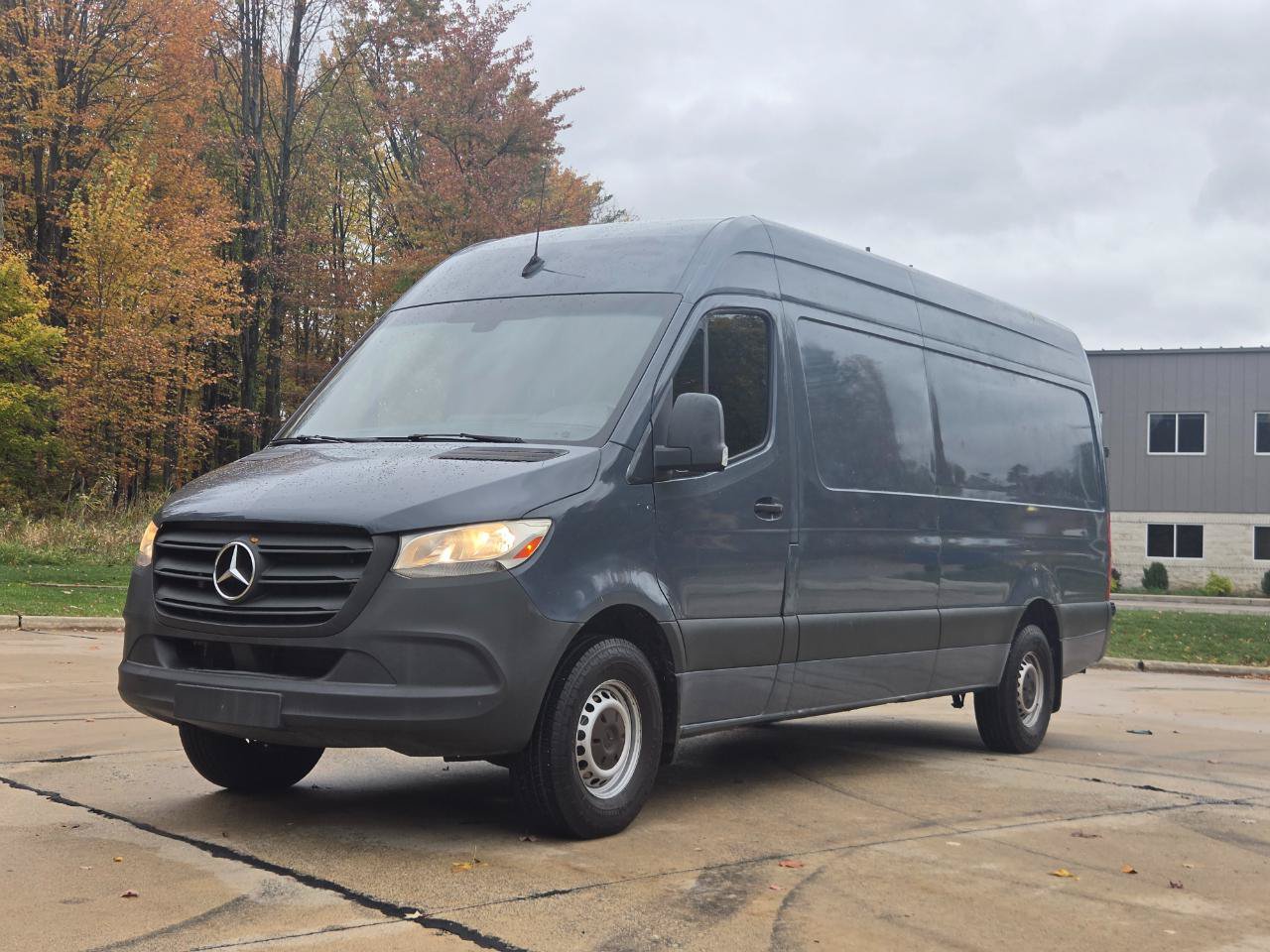 Used 2019 Mercedes-Benz Sprinter 170 image 1