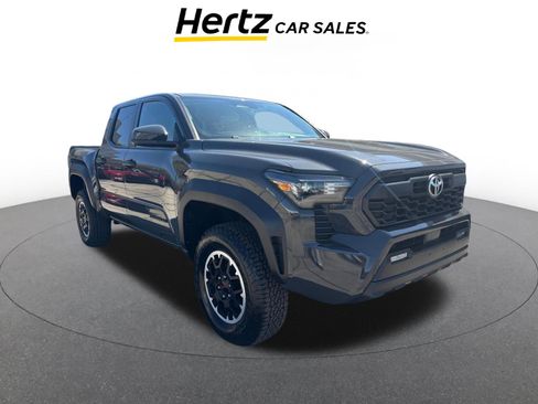 Used 2025 Toyota Tacoma TRD Off-Road image 1