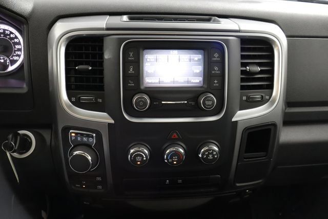 Used 2024 RAM 1500 Classic SLT AWD/4WD image 18